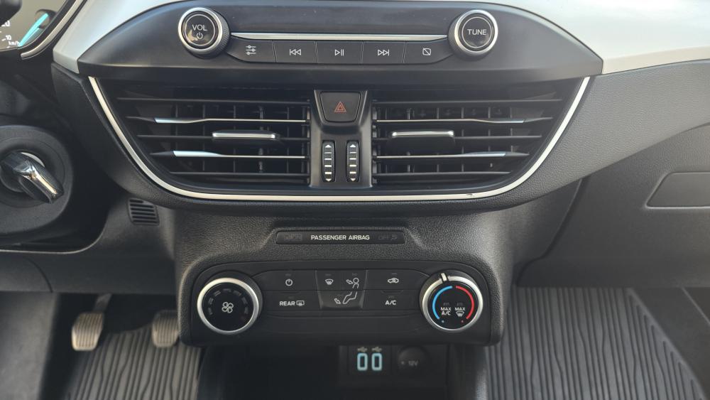 ford-focus-sw-2021-diesel-1499cc
