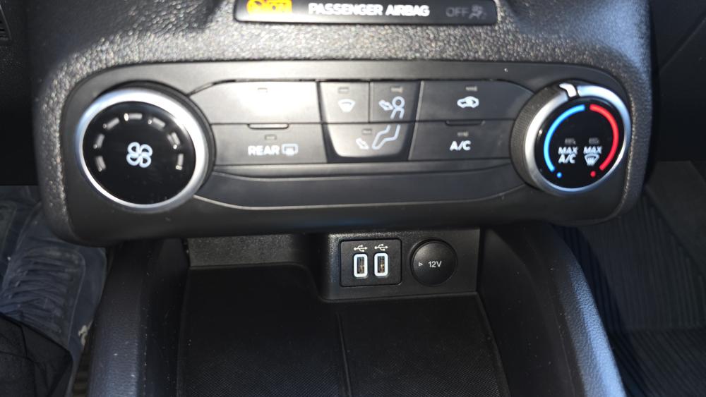 ford-focus-sw-2021-diesel-1499cc