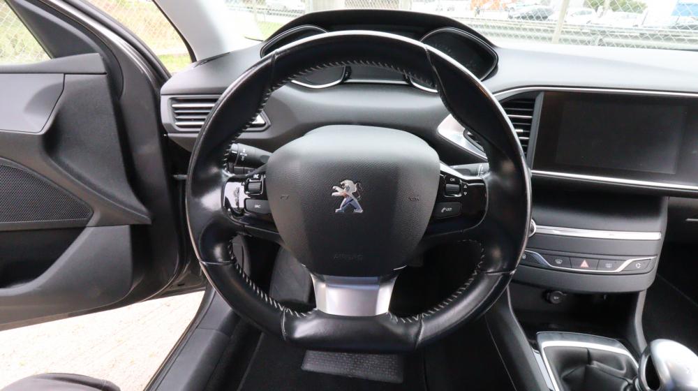 peugeot-308-2018-diesel-1499cc