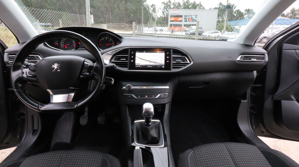 peugeot-308-2018-diesel-1499cc