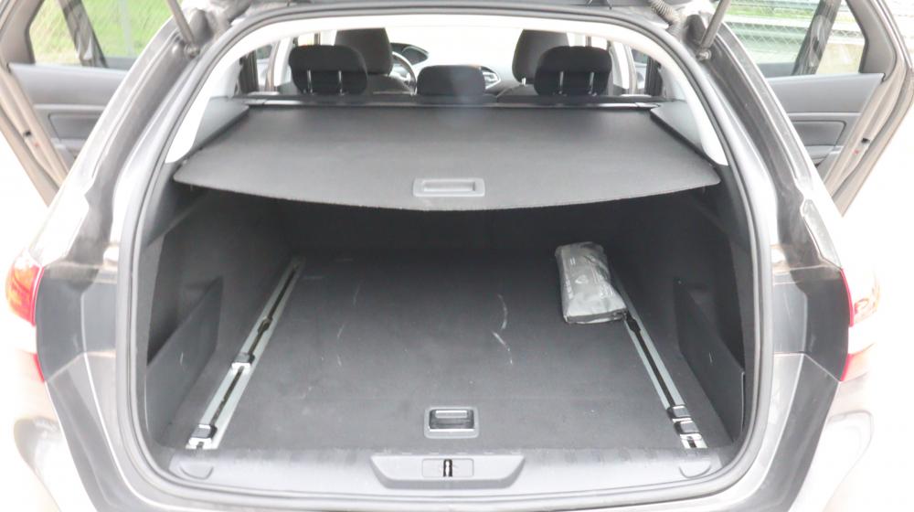 peugeot-308-2018-diesel-1499cc