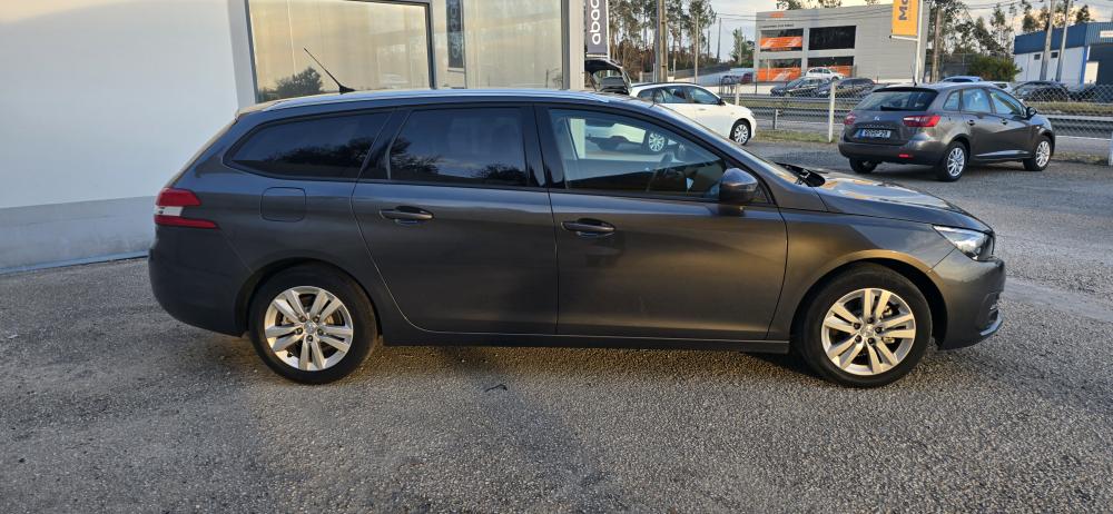 peugeot-308-2018-diesel-1499cc