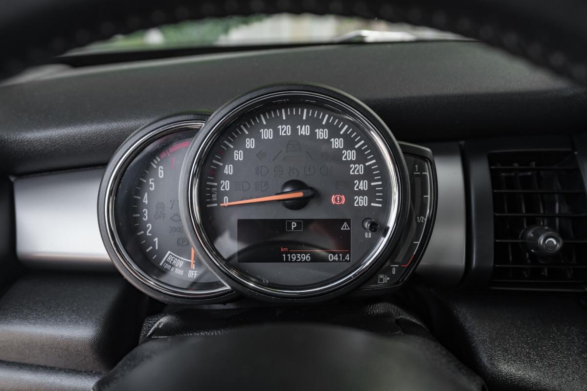 mini-cooper-2017-gasolina-1499cc