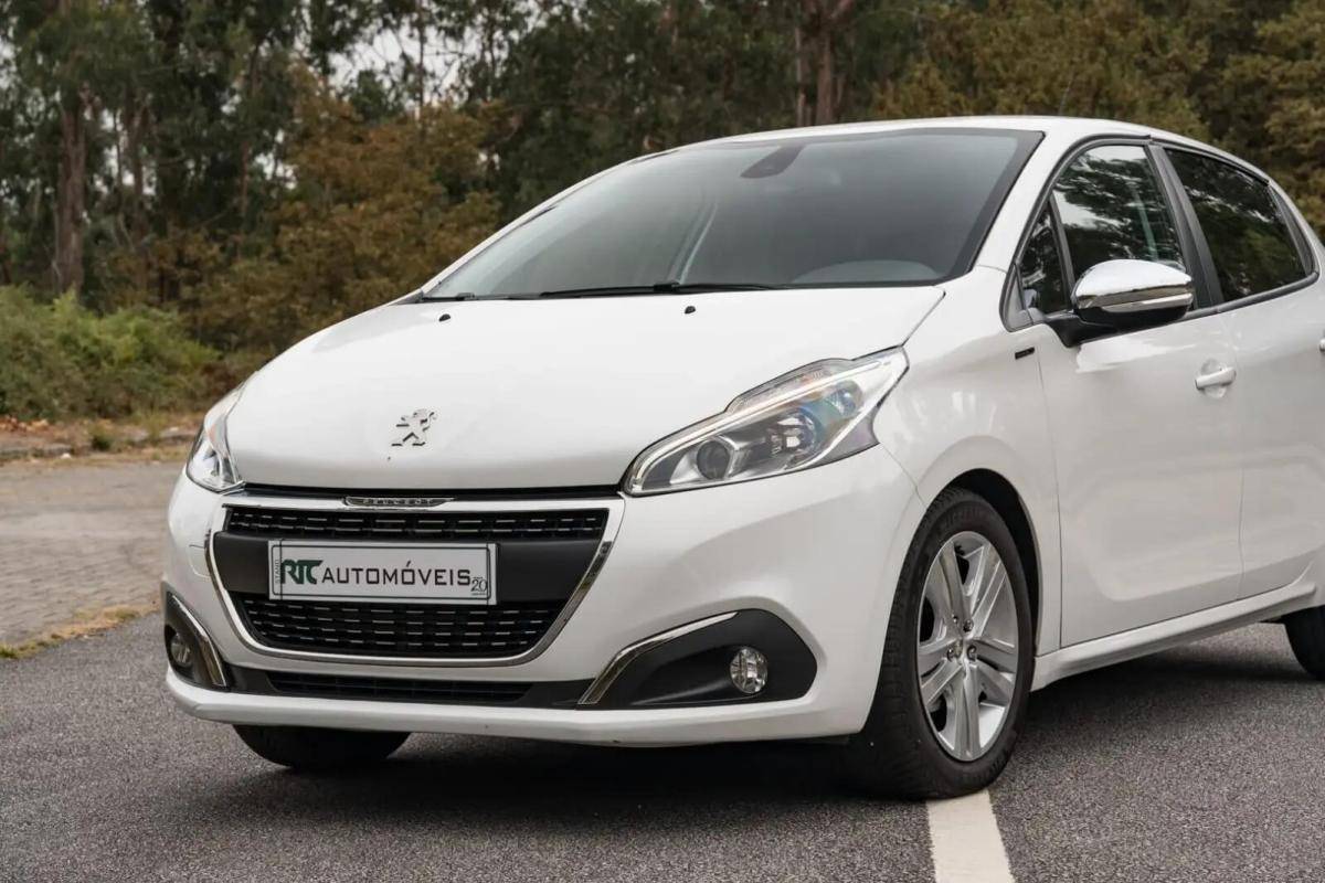 peugeot-208-2019-gasolina-1199cc
