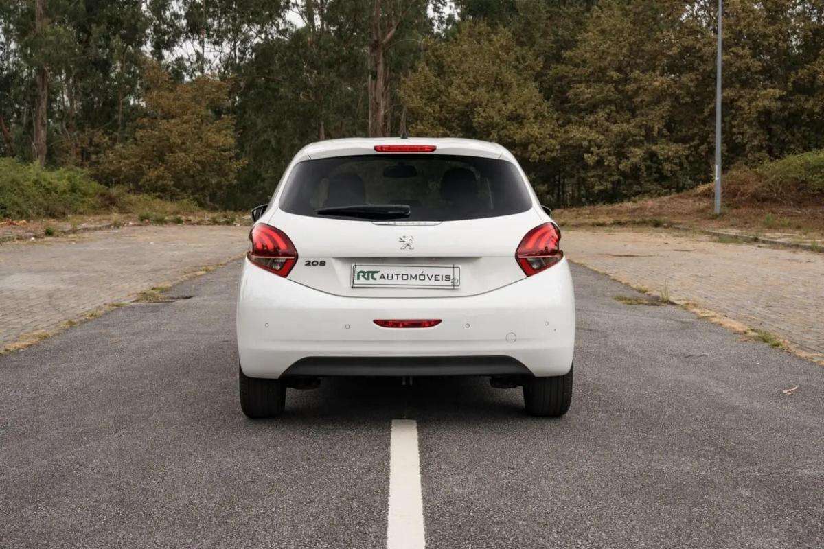 peugeot-208-2019-gasolina-1199cc