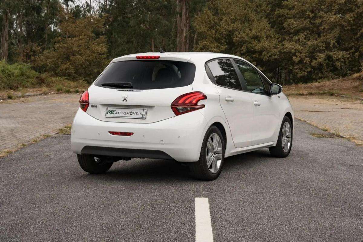 peugeot-208-2019-gasolina-1199cc