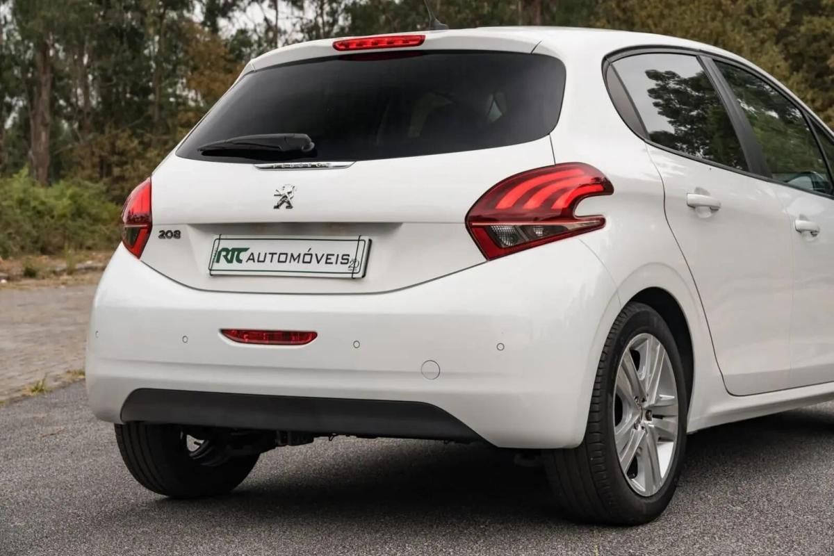 peugeot-208-2019-gasolina-1199cc