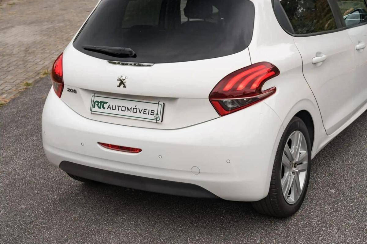peugeot-208-2019-gasolina-1199cc