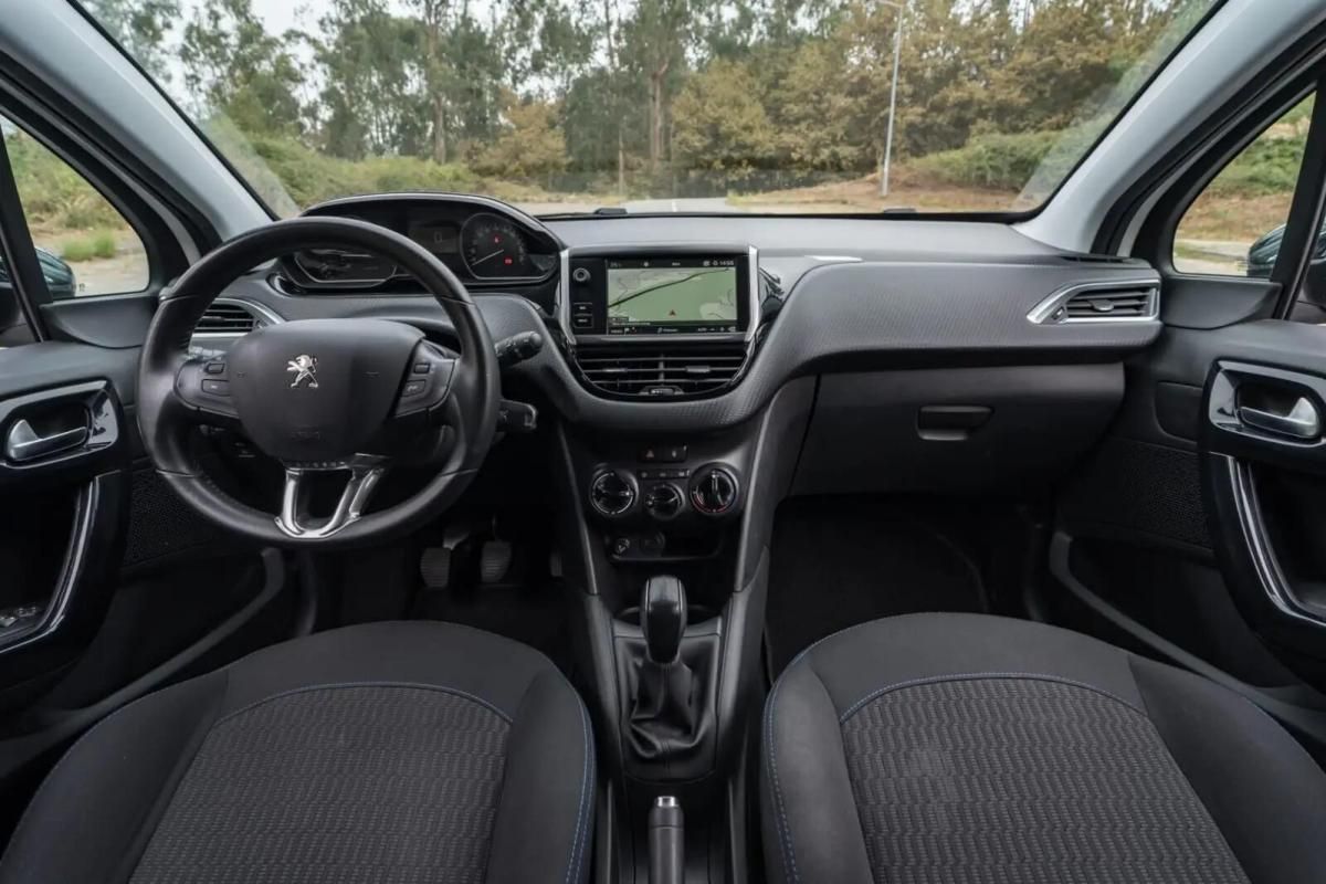 peugeot-208-2019-gasolina-1199cc
