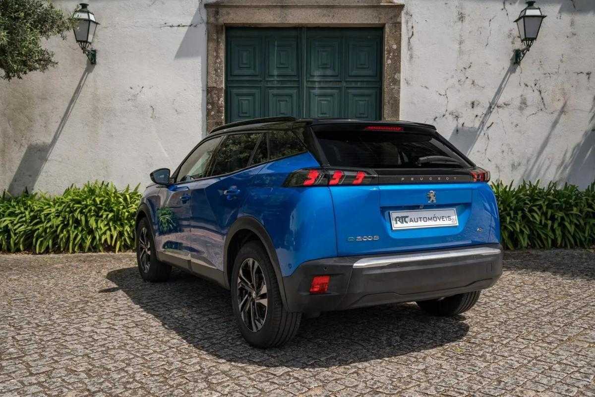 peugeot-e-2008-2022-eletrico-0cc
