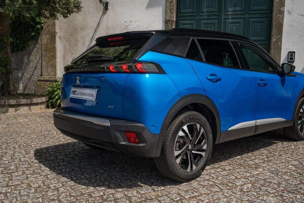 peugeot-e-2008-2022-eletrico-0cc