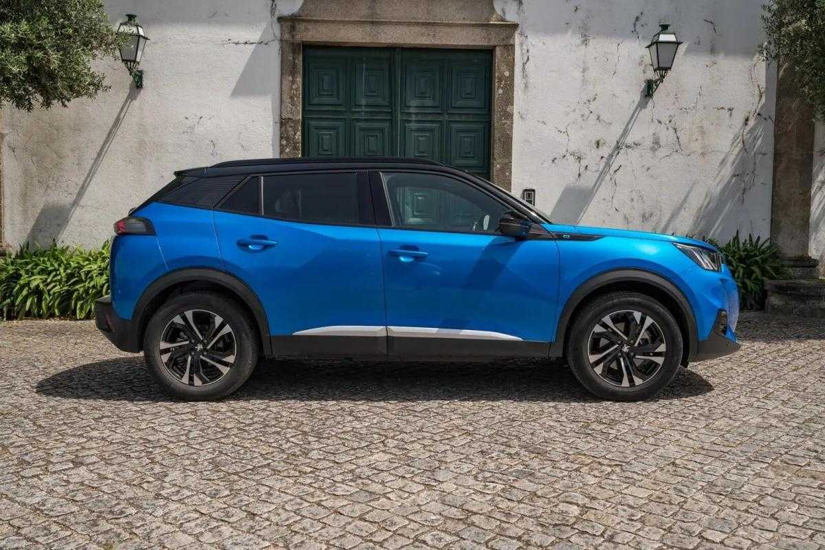 peugeot-e-2008-2022-eletrico-0cc