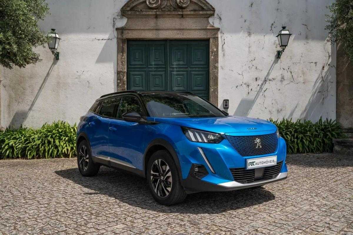 peugeot-e-2008-2022-eletrico-0cc