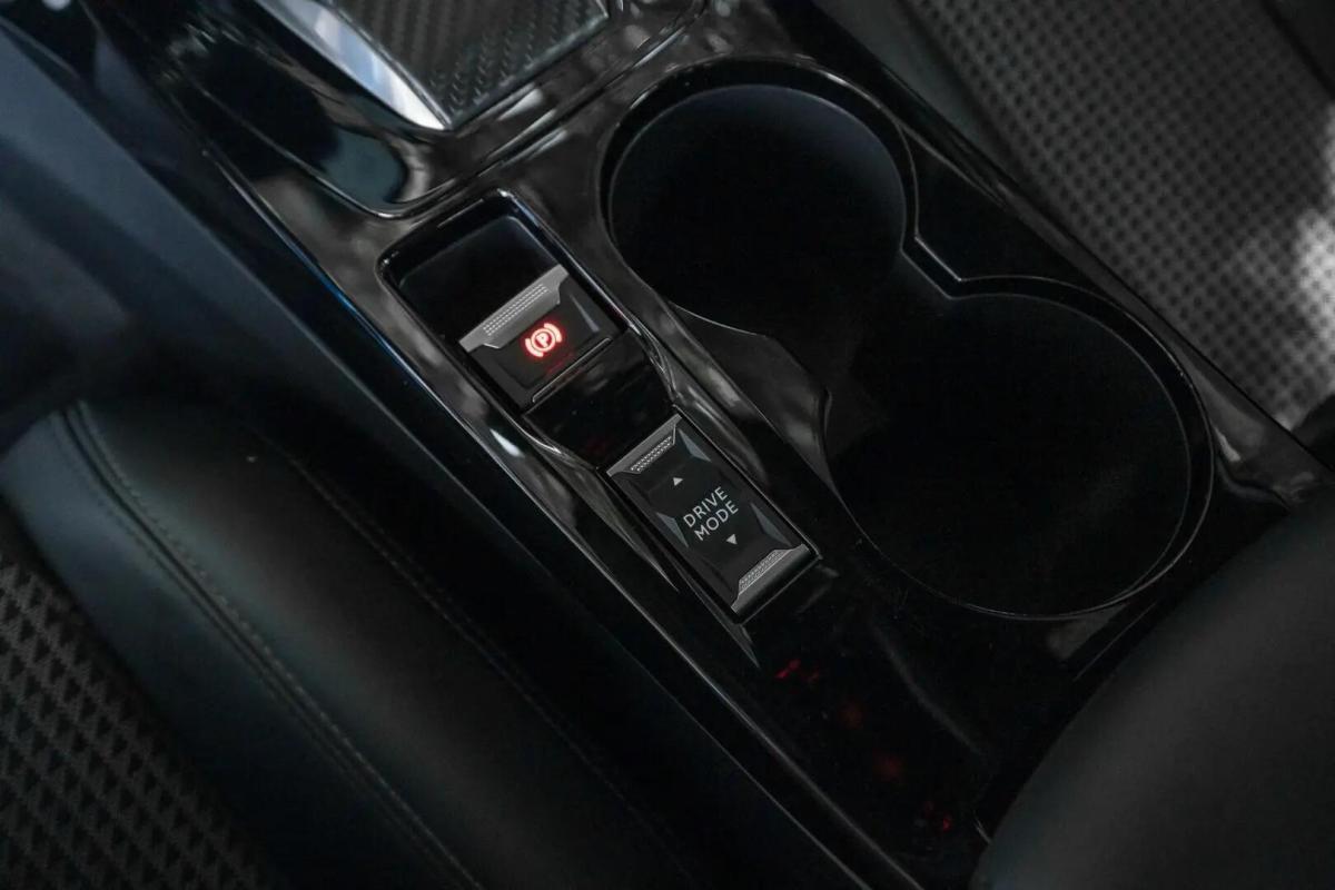 peugeot-e-2008-2022-eletrico-0cc