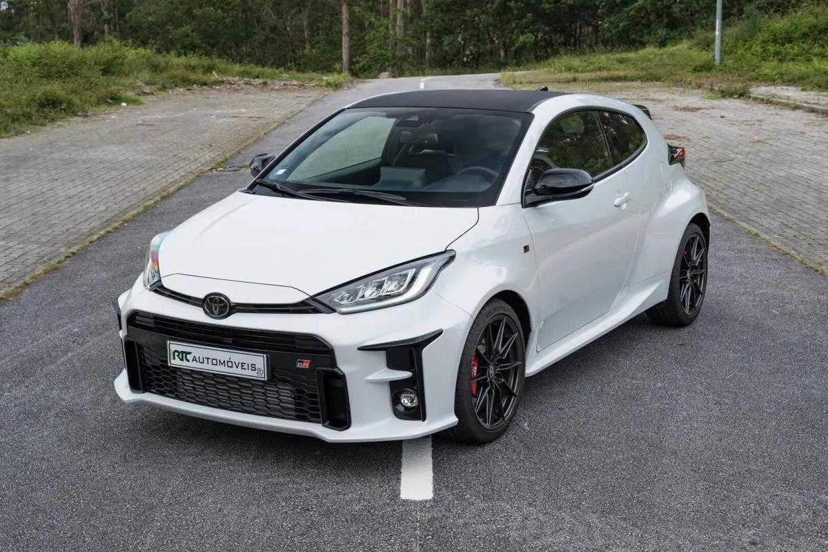 toyota-yaris-2022-gasolina-1618cc