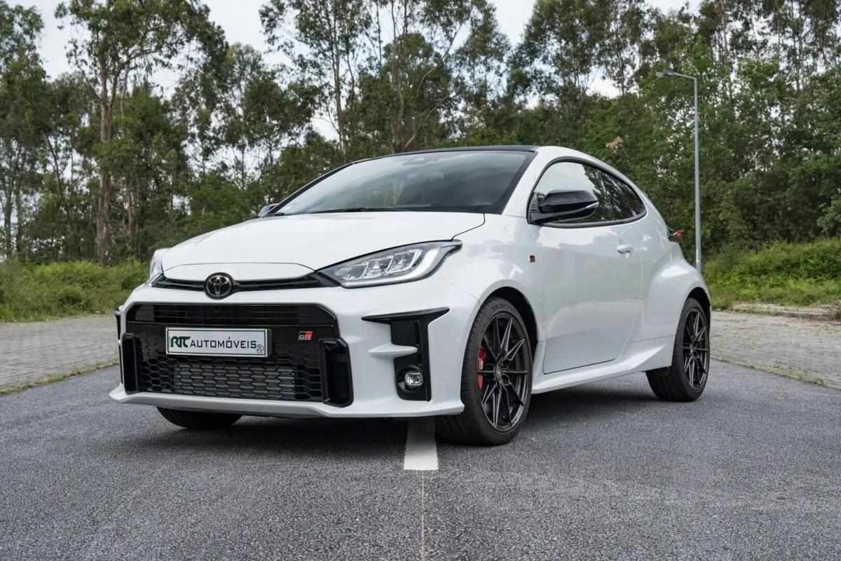 toyota-yaris-2022-gasolina-1618cc