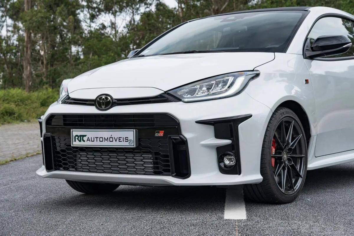 toyota-yaris-2022-gasolina-1618cc