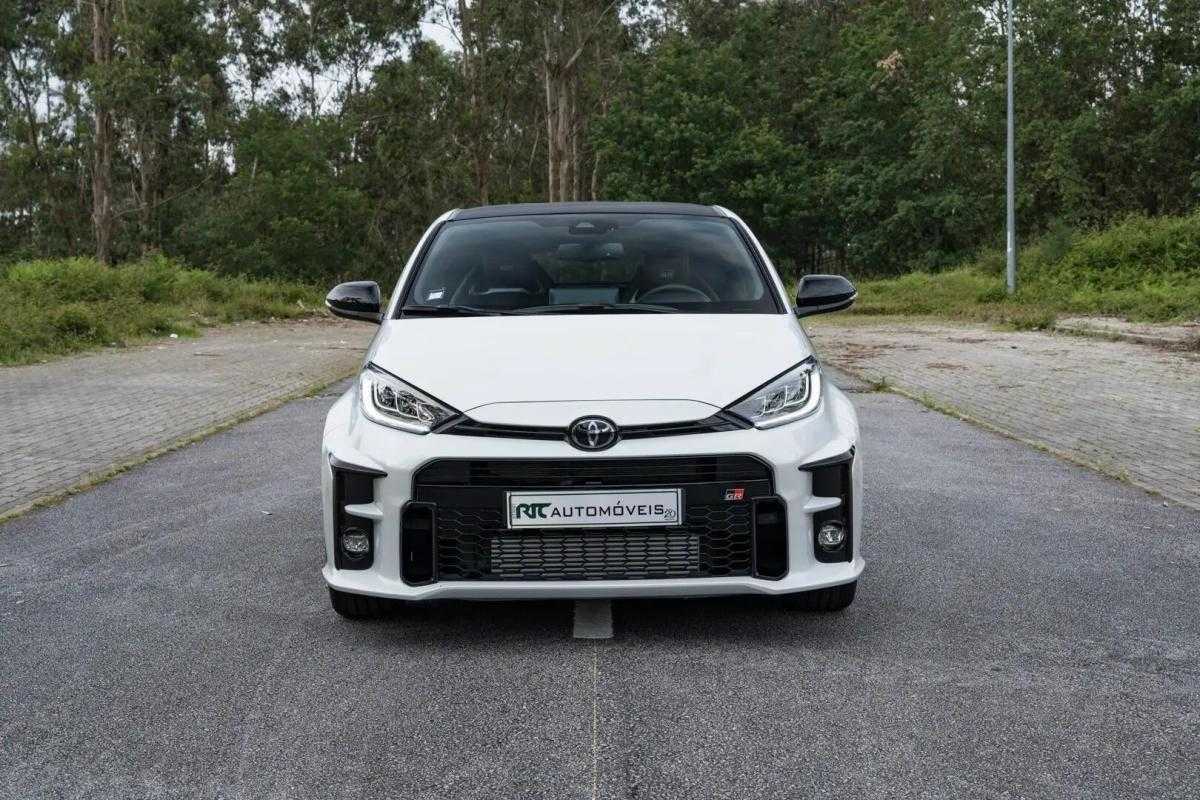 toyota-yaris-2022-gasolina-1618cc