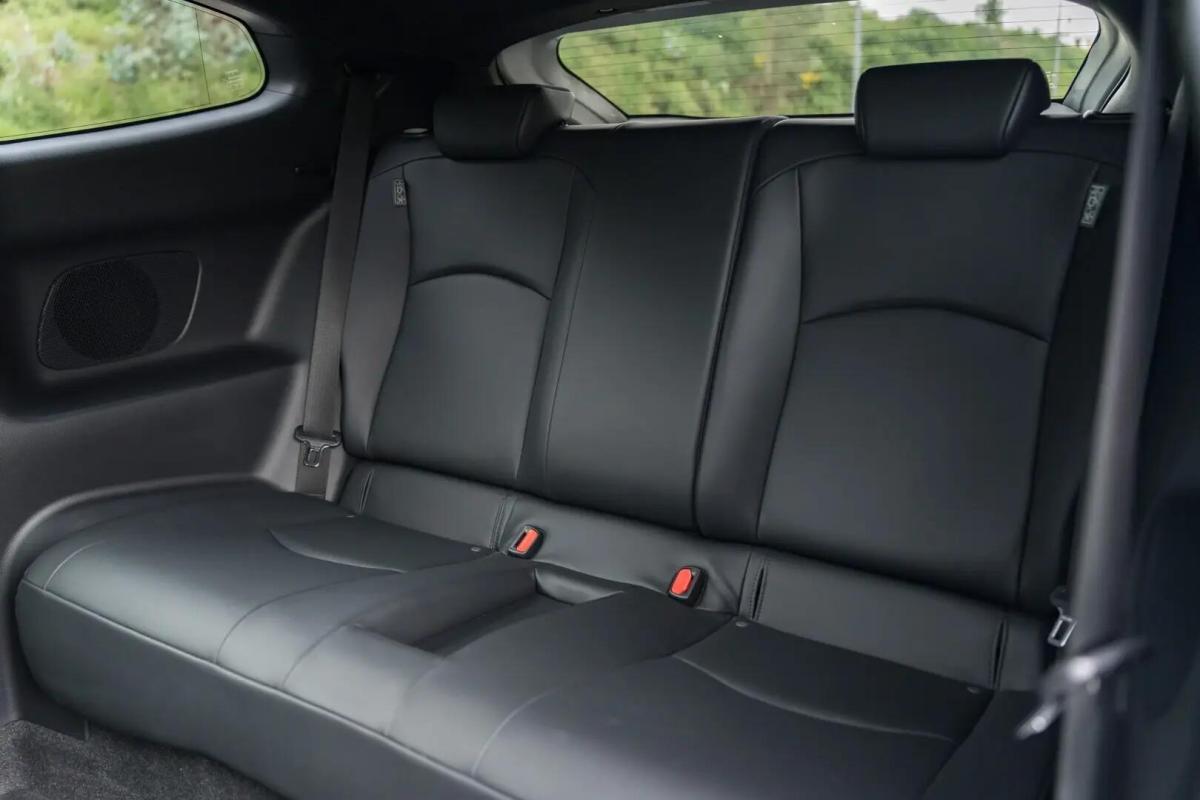 toyota-yaris-2022-gasolina-1618cc