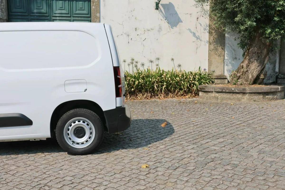 citroen-berlingo-2022-diesel-1499cc