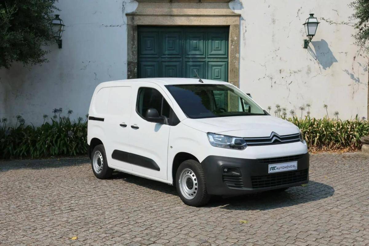 citroen-berlingo-2022-diesel-1499cc