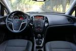 opel-astra-sport-tourer-2016-diesel-1598cc