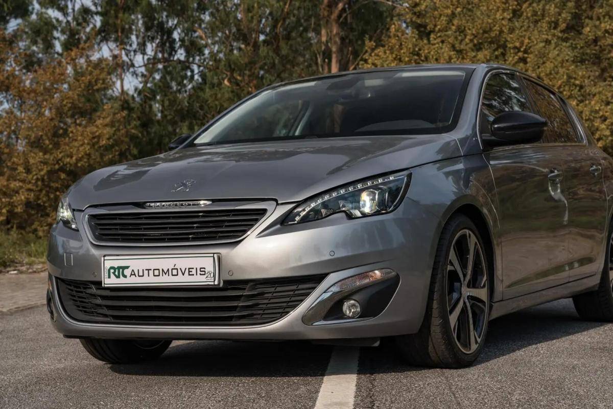 peugeot-308-2016-gasolina-1199cc