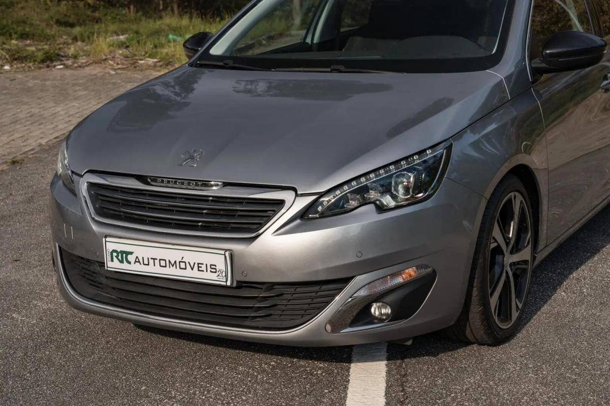 peugeot-308-2016-gasolina-1199cc