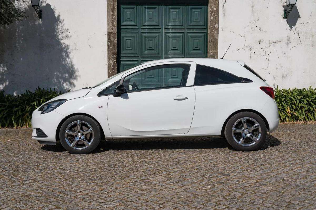 opel-corsa-2017-diesel-1248cc