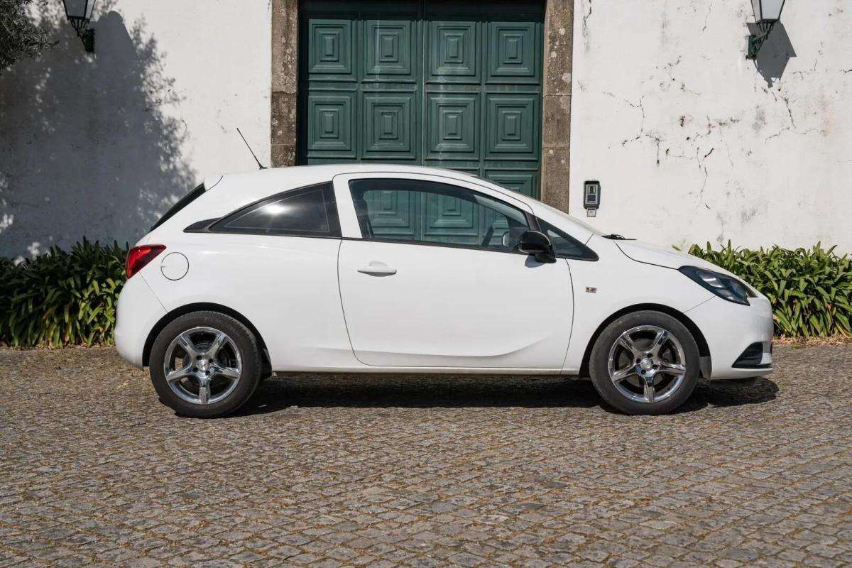 opel-corsa-2017-diesel-1248cc