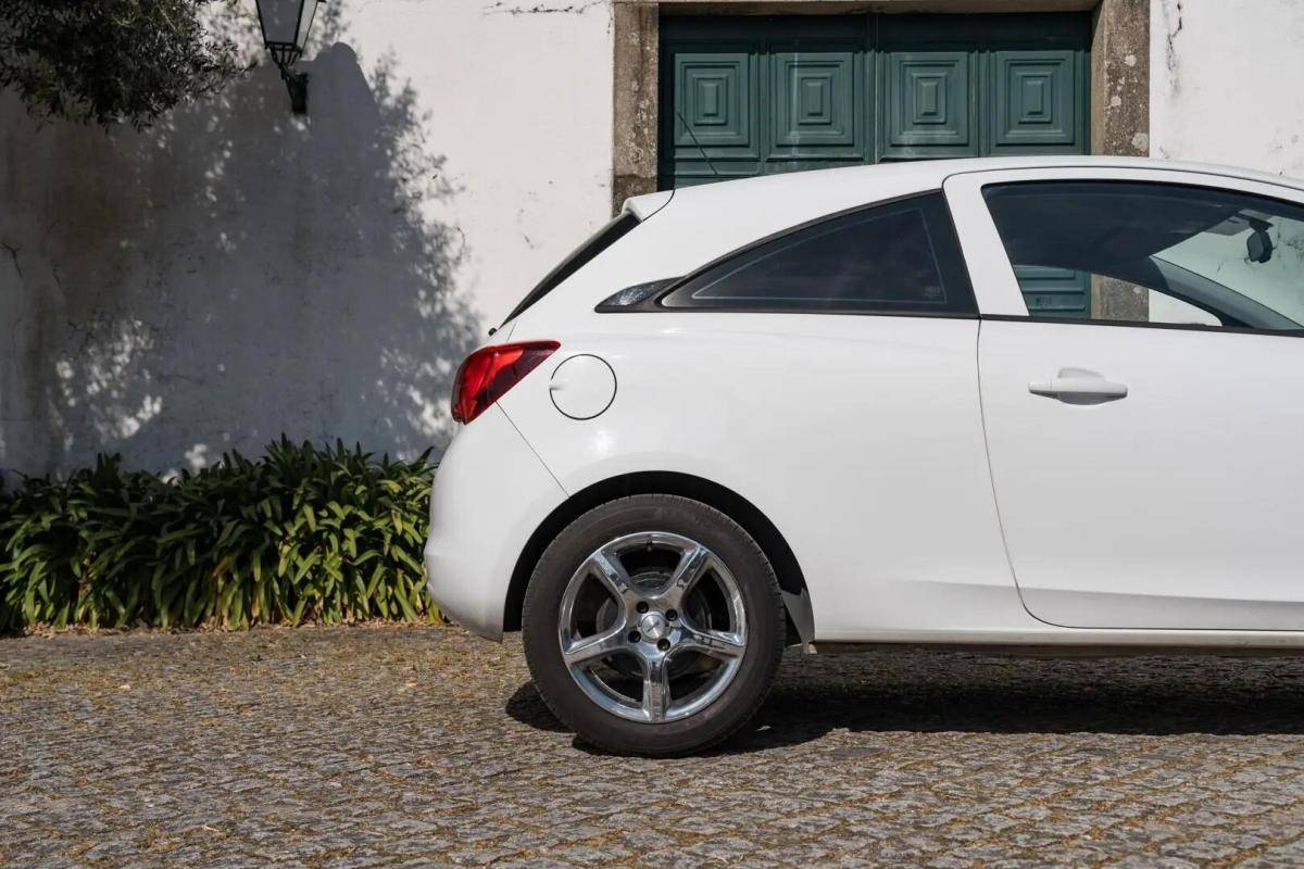 opel-corsa-2017-diesel-1248cc