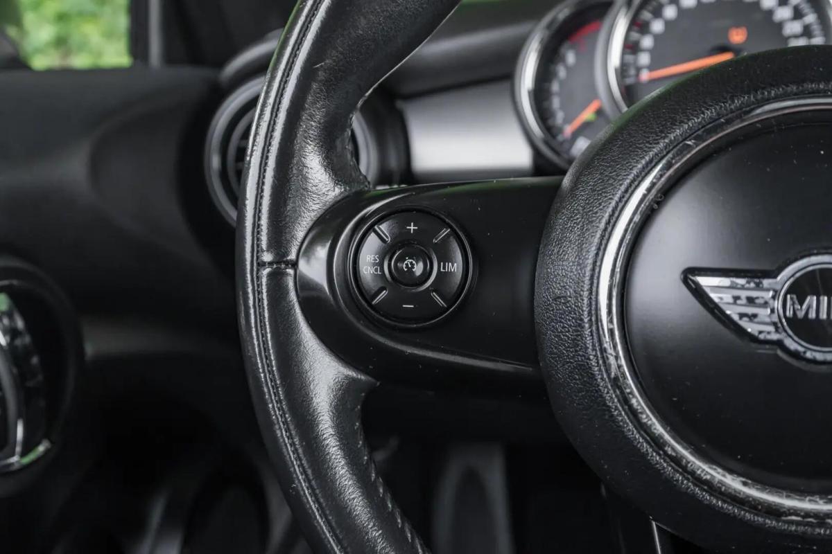 mini-cooper-2017-gasolina-1499cc
