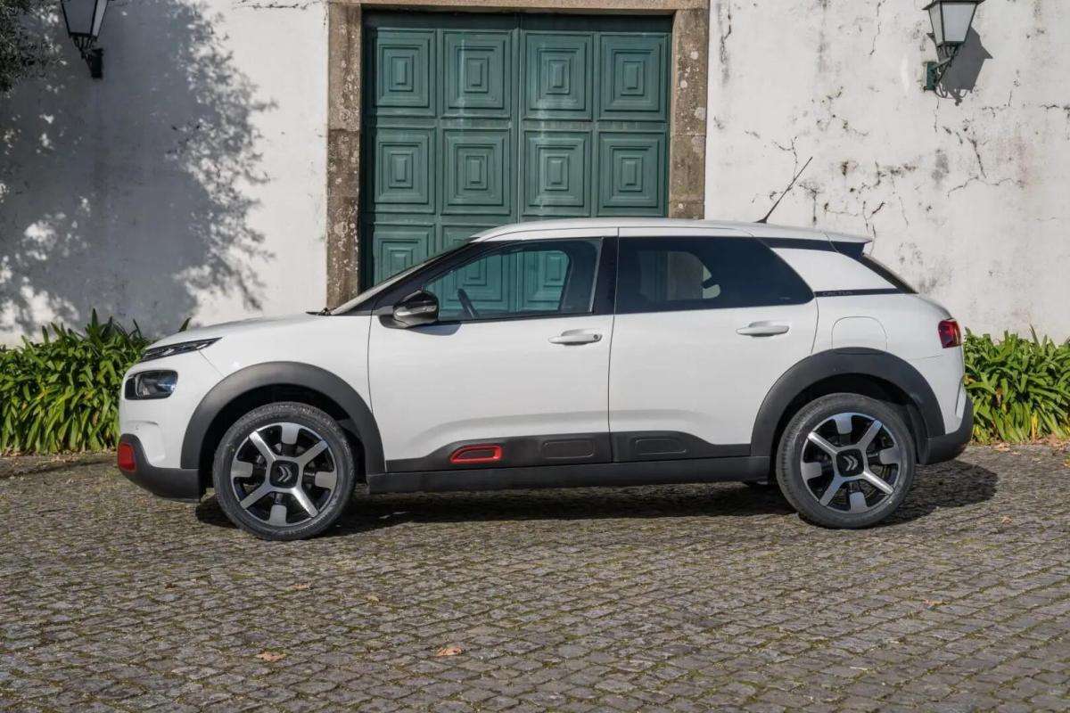 citroen-c4-cactus-2020-gasolina-1199cc