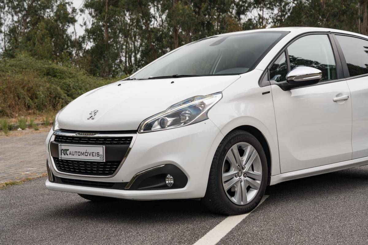peugeot-208-2019-gasolina-1199cc