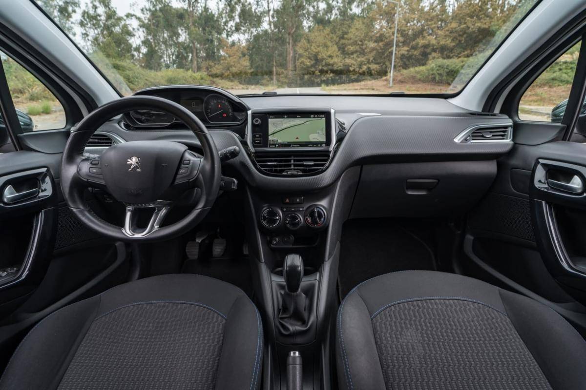 peugeot-208-2019-gasolina-1199cc