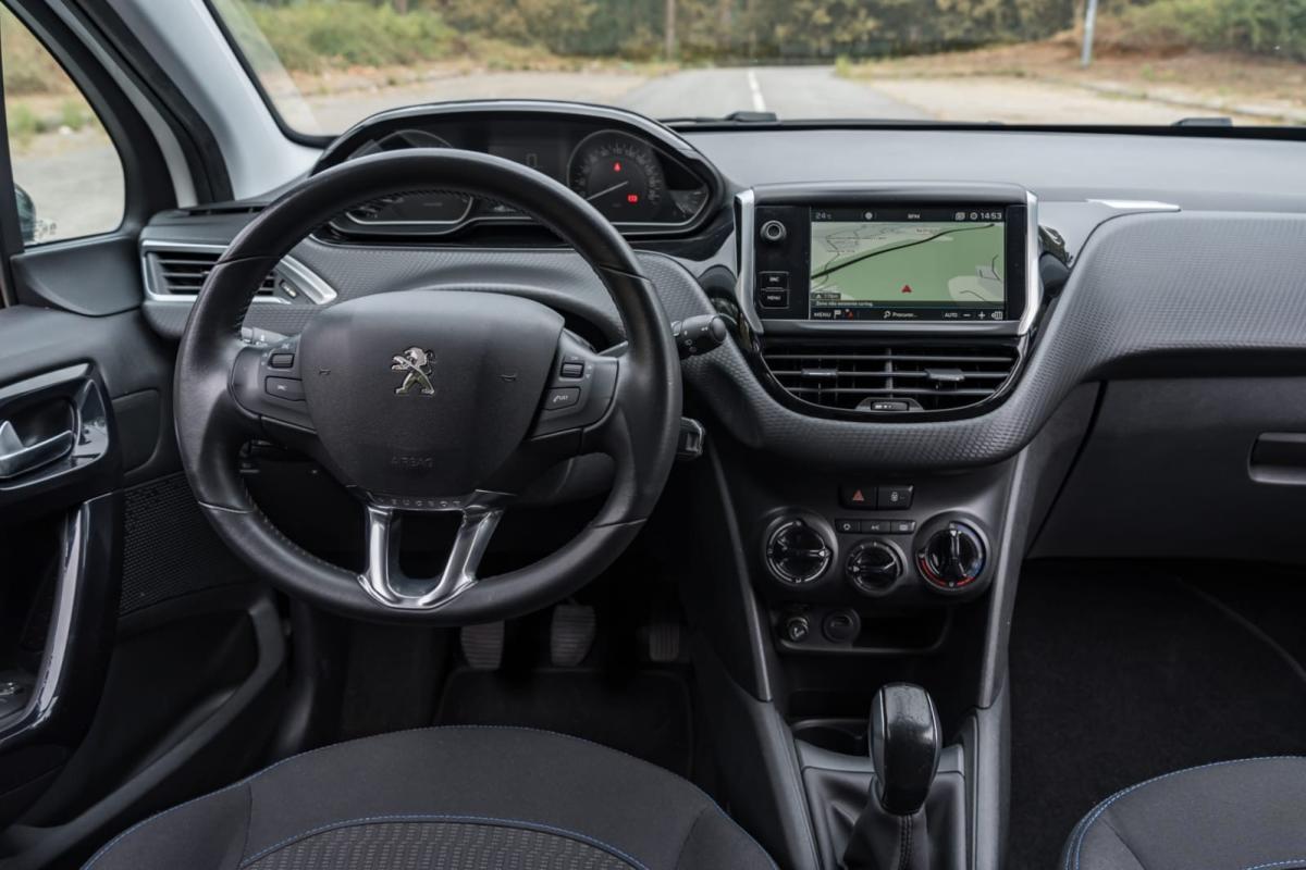 peugeot-208-2019-gasolina-1199cc