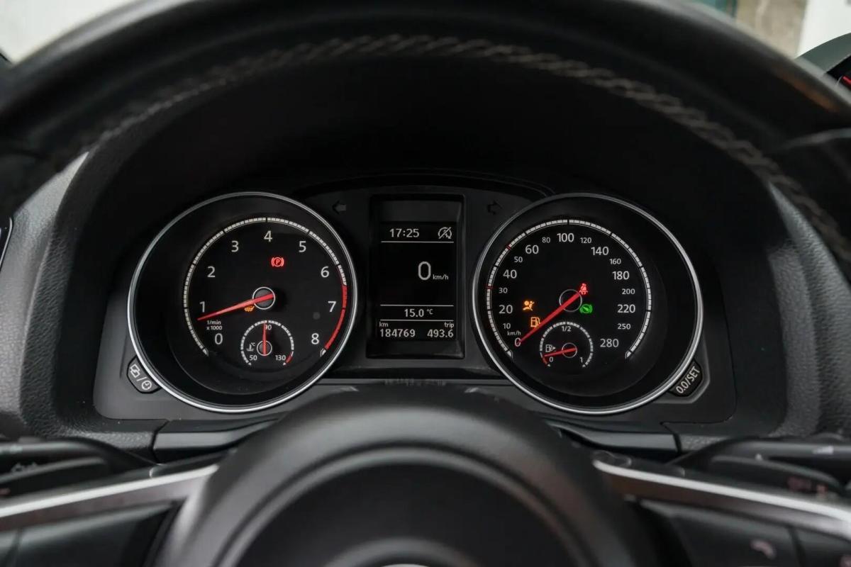 volkswagen-scirocco-2016-gasolina-1984cc
