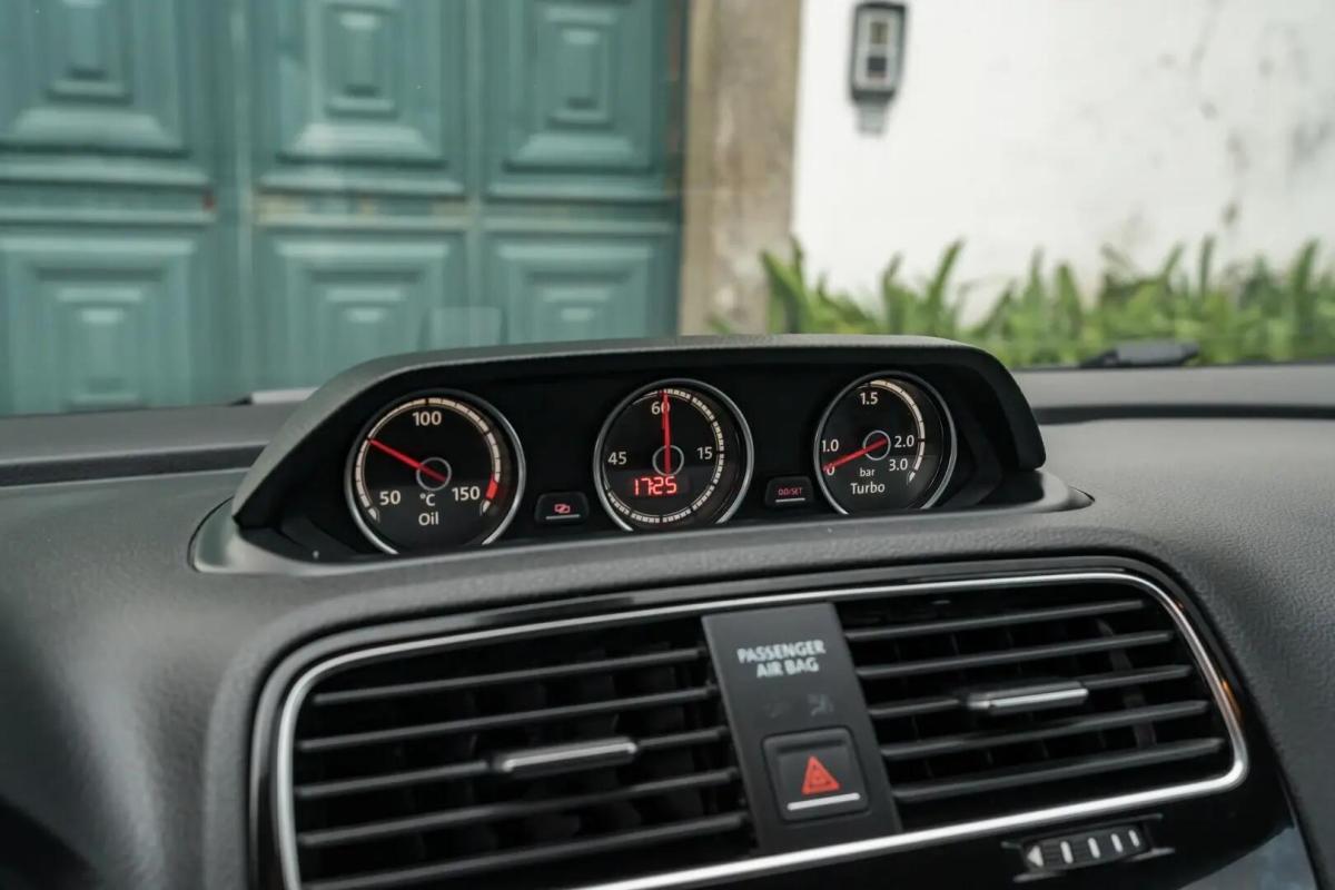 volkswagen-scirocco-2016-gasolina-1984cc