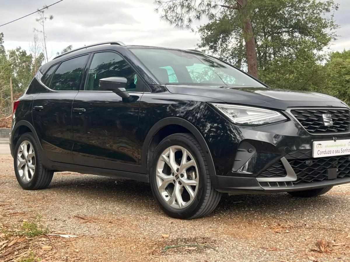 seat-arona-2023-gasolina-999cc