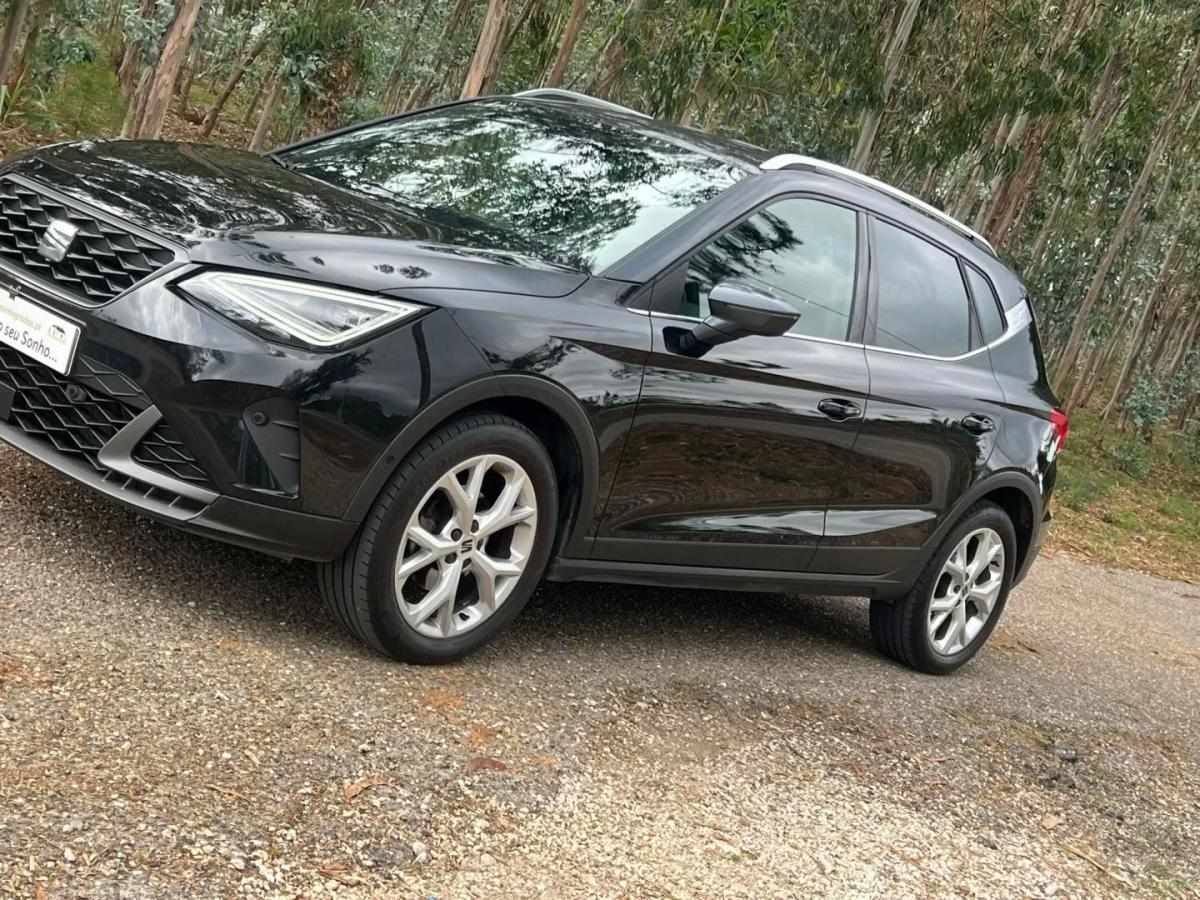 seat-arona-2023-gasolina-999cc
