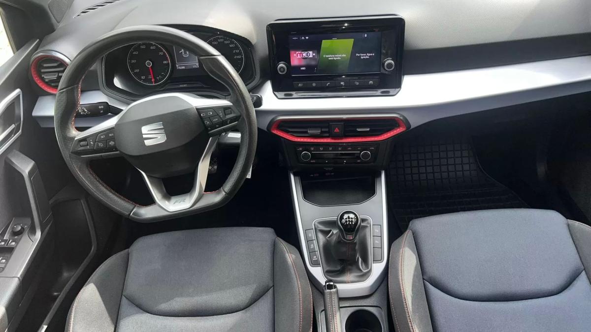 seat-arona-2023-gasolina-999cc