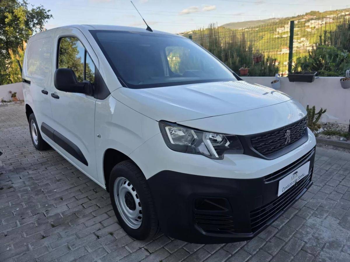 peugeot-partner-2019-diesel-1560cc