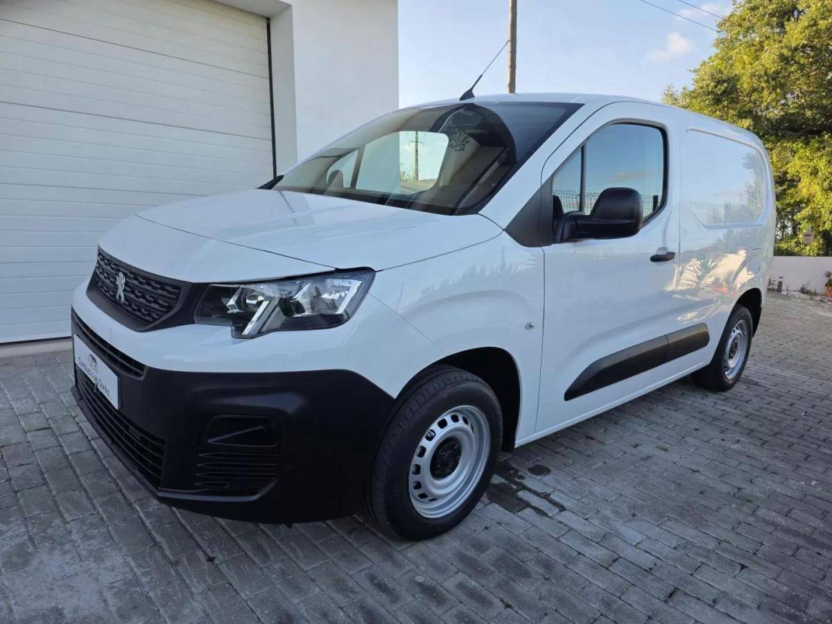 peugeot-partner-2019-diesel-1560cc