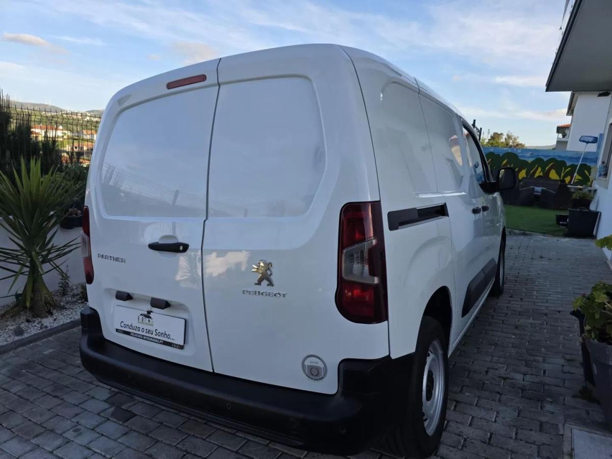 peugeot-partner-2019-diesel-1560cc