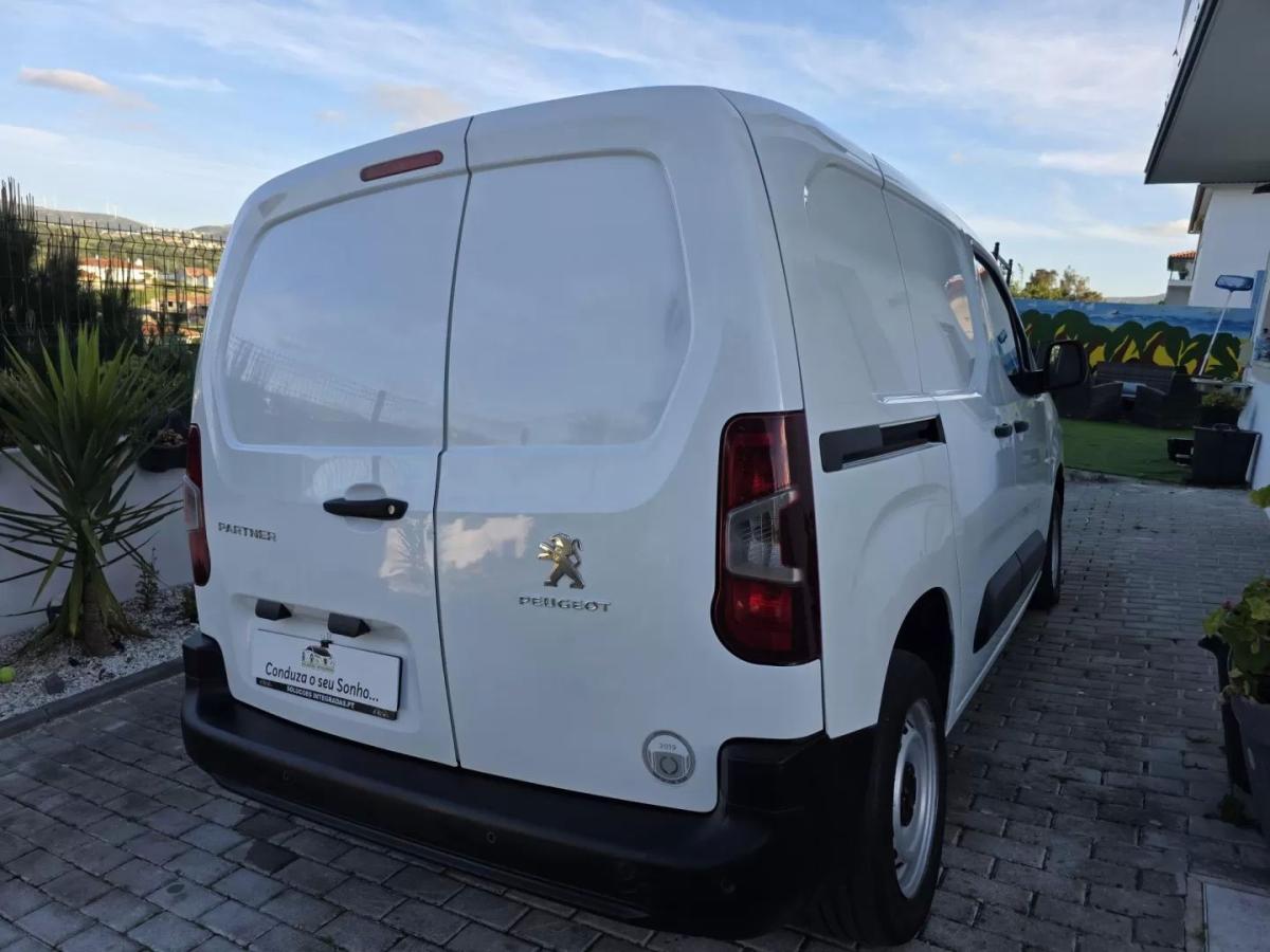 peugeot-partner-2019-diesel-1560cc