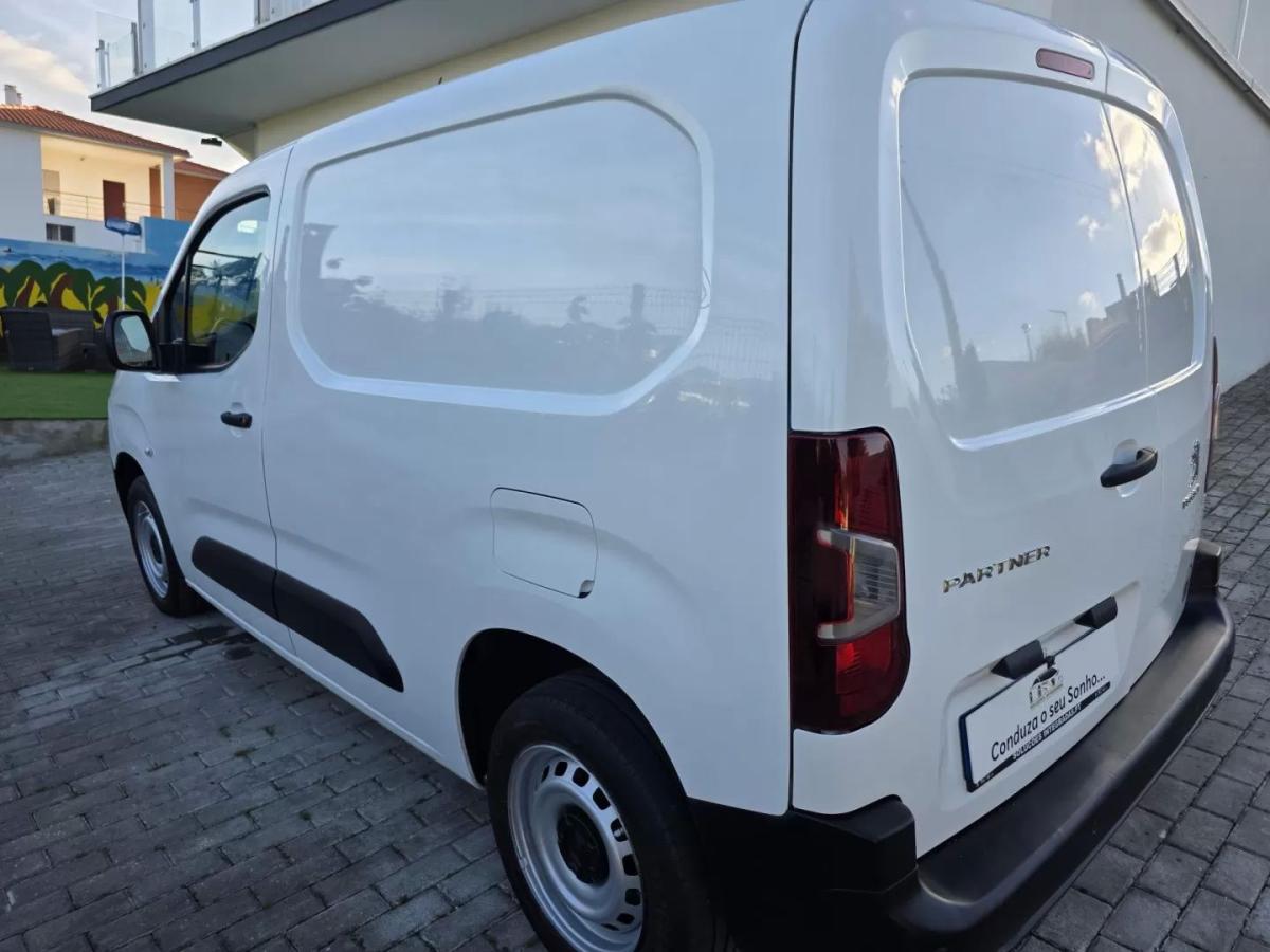 peugeot-partner-2019-diesel-1560cc