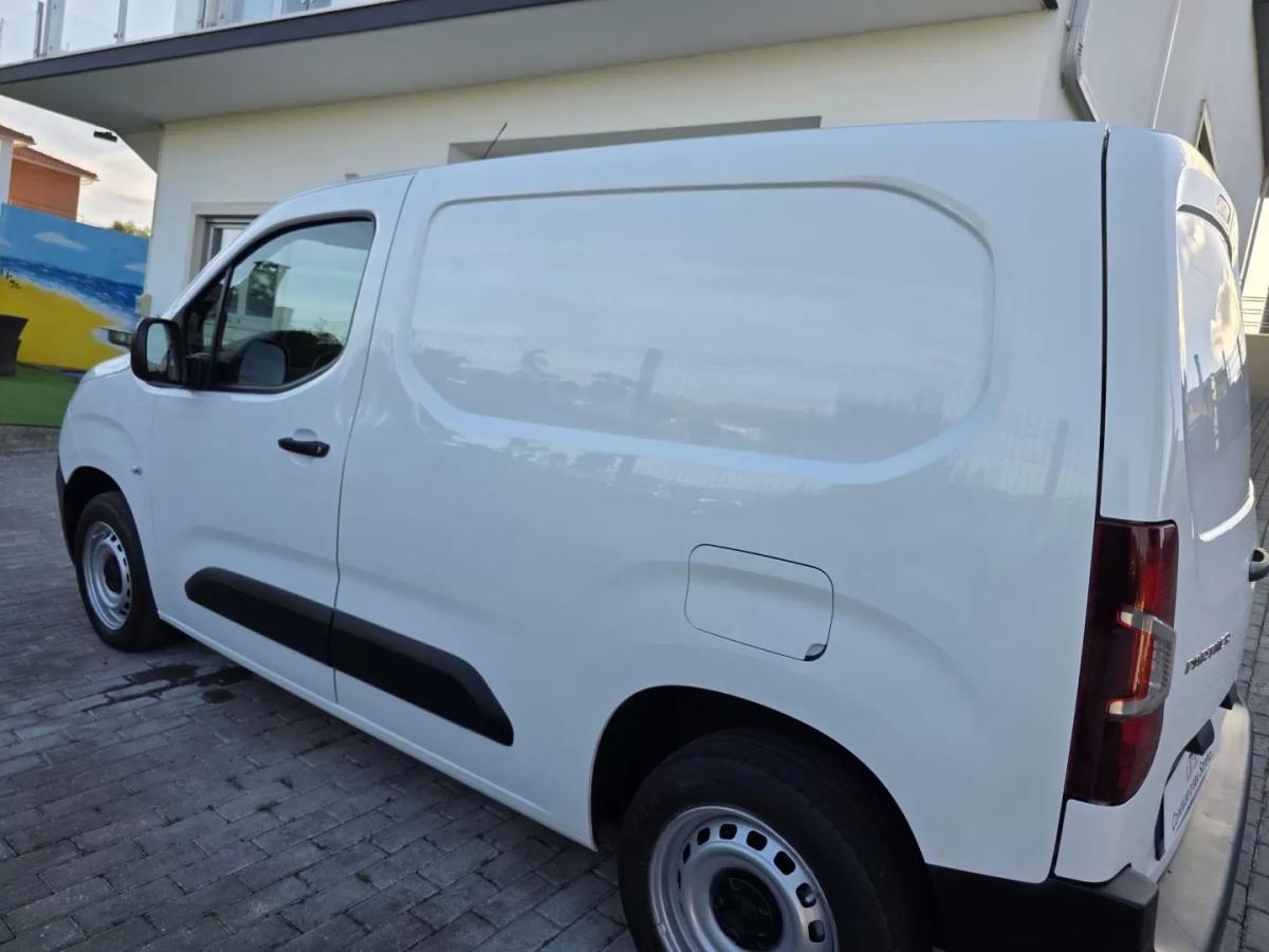 peugeot-partner-2019-diesel-1560cc
