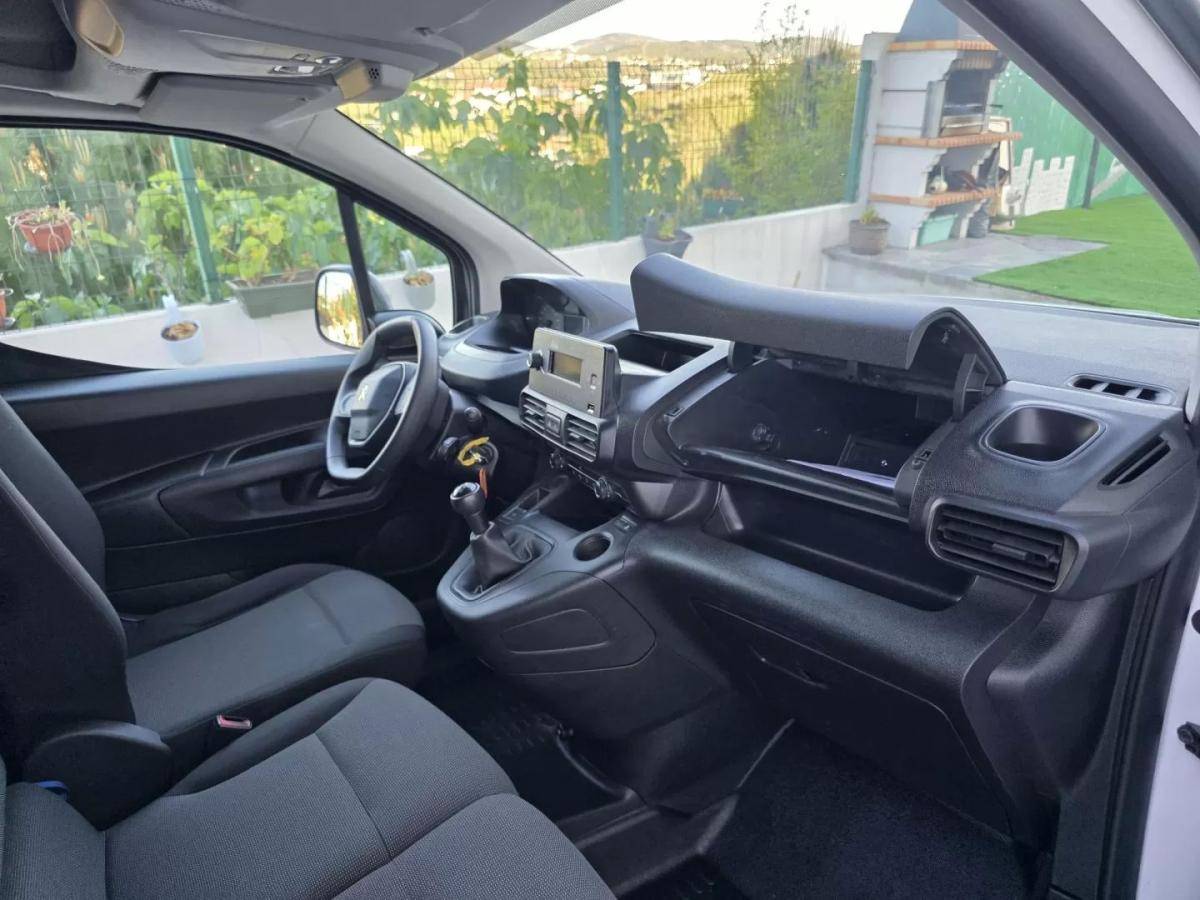 peugeot-partner-2019-diesel-1560cc