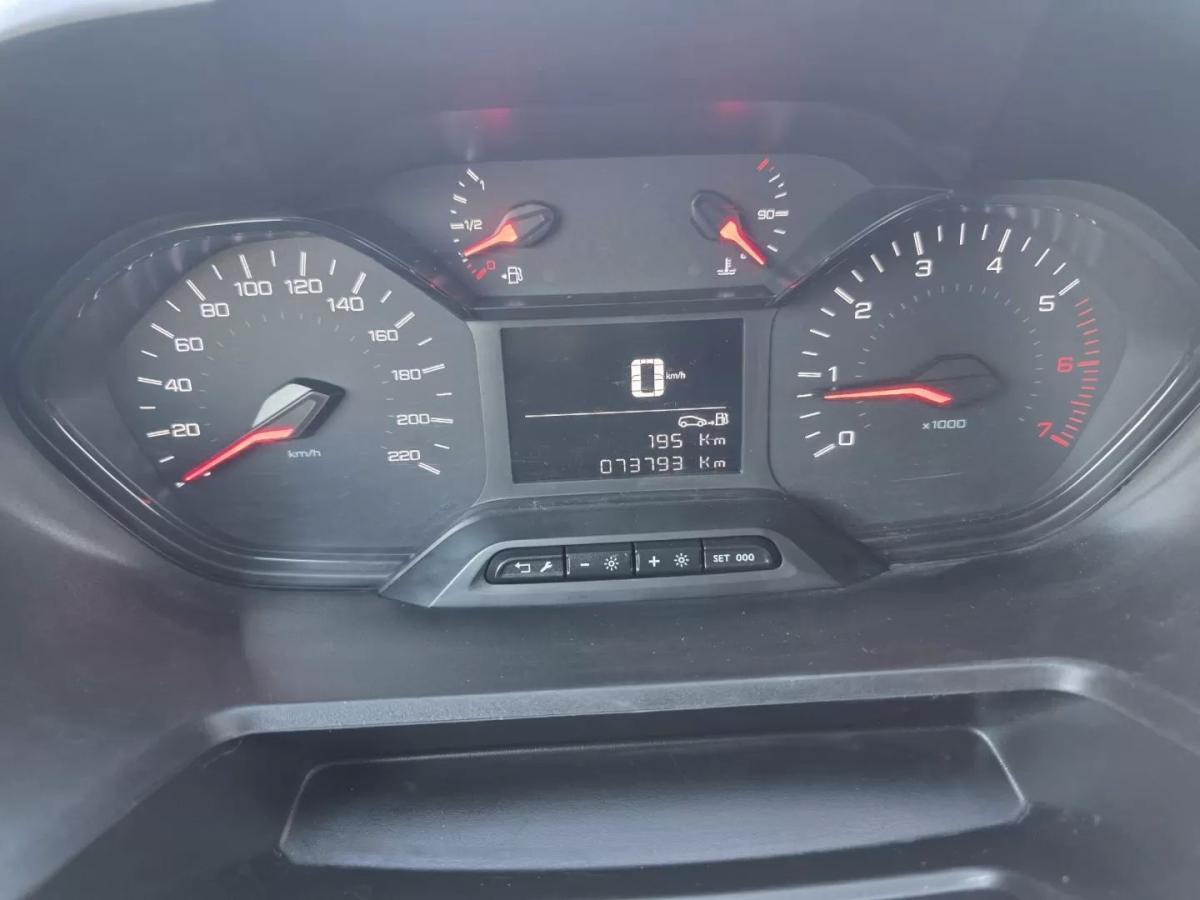 peugeot-partner-2019-diesel-1560cc