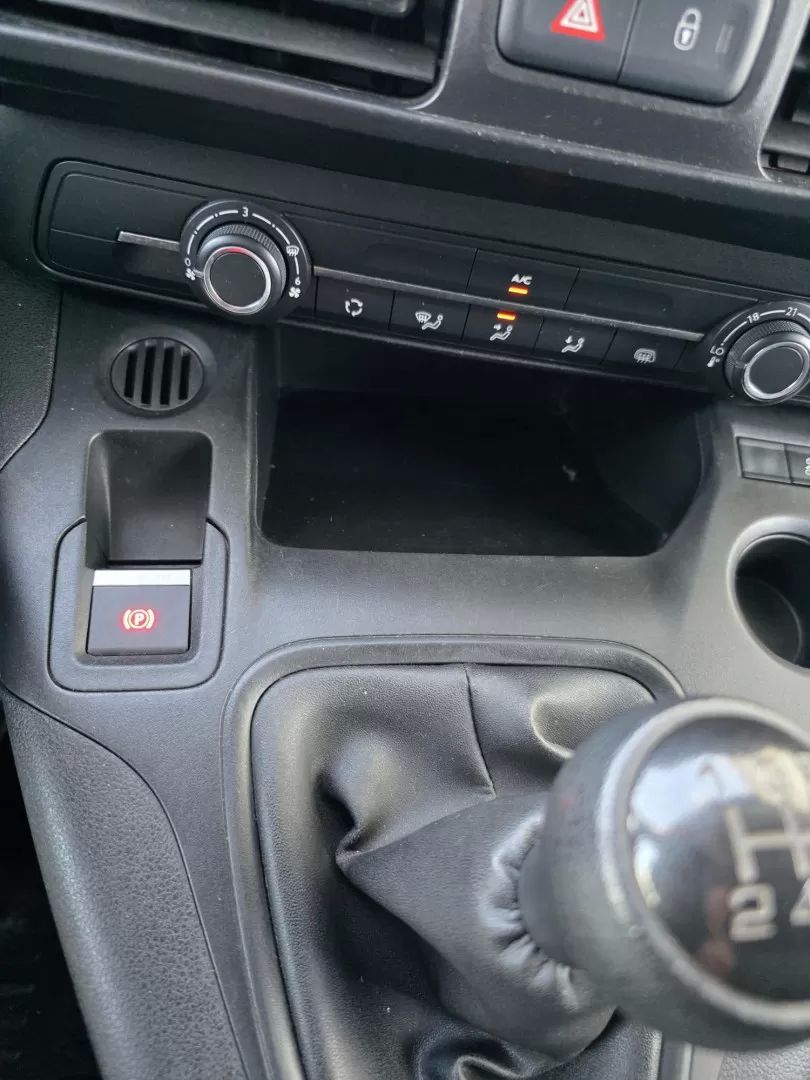 peugeot-partner-2019-diesel-1560cc